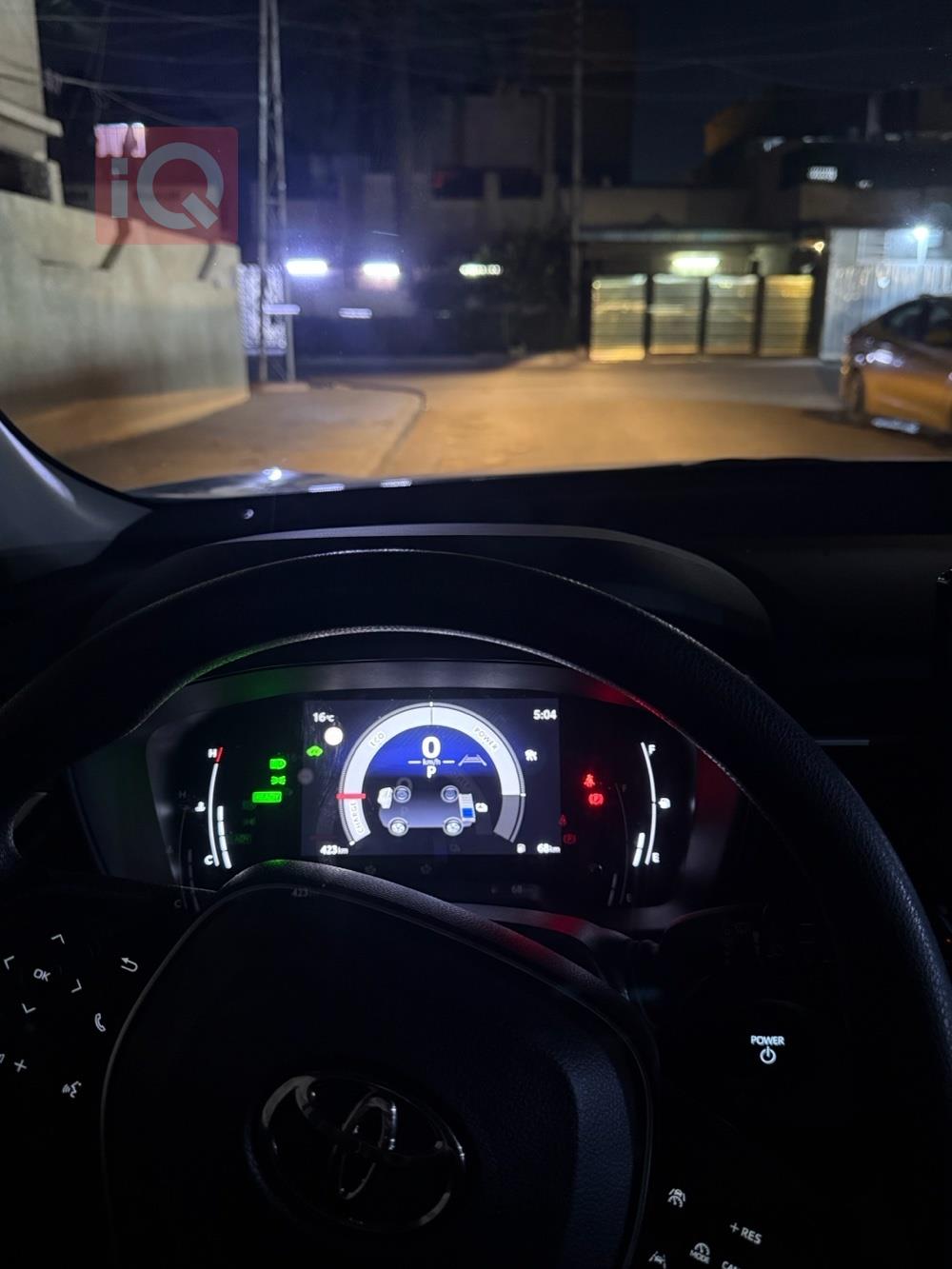 تۆیۆتا کۆرۆلا کرۆس